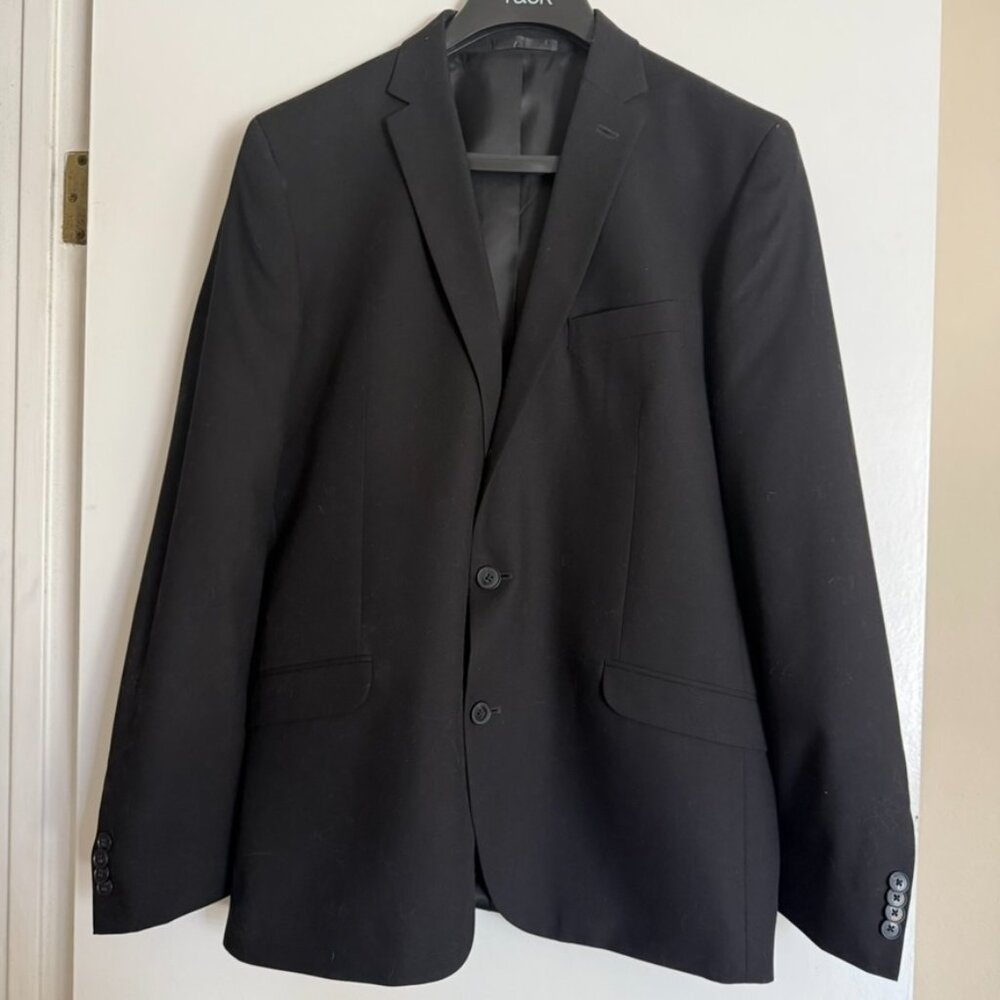 Kenneth Cole Reaction Men’s Black Suit 2-Piece Jacket & Pants 44L 37W